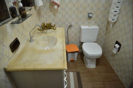 Casa à venda com 99m², 2 quartos e 1 vagaBanheiro Social