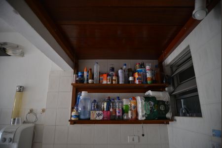 Casa à venda com 99m², 2 quartos e 1 vagaÁrea de Serviço