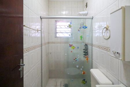 Casa à venda com 250m², 3 quartos e 3 vagas Casa à venda com 250m², 3 quartos e 3 vagasBanheiro da Suíte