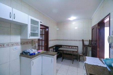 Casa à venda com 250m², 3 quartos e 3 vagas Casa à venda com 250m², 3 quartos e 3 vagasCozinha