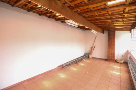 Casa à venda com 250m², 3 quartos e 3 vagas Casa à venda com 250m², 3 quartos e 3 vagasÁrea Gourmet