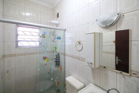Casa à venda com 250m², 3 quartos e 3 vagas Casa à venda com 250m², 3 quartos e 3 vagasBanheiro da Suíte
