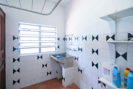 Casa à venda com 250m², 3 quartos e 3 vagas Casa à venda com 250m², 3 quartos e 3 vagasÁrea de Serviço