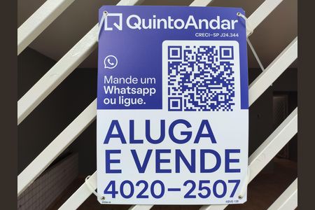 Casa à venda com 250m², 3 quartos e 3 vagas Casa à venda com 250m², 3 quartos e 3 vagasPlaca KBVE-128