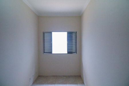 Casa à venda com 250m², 3 quartos e 3 vagas Casa à venda com 250m², 3 quartos e 3 vagasSuíte