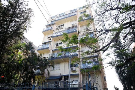 Apartamento para alugar com 99m², 2 quartos e 1 vagaFachada