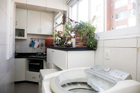 Apartamento para alugar com 99m², 2 quartos e 1 vagaÁrea de Serviço + Despensa