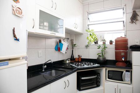 Apartamento para alugar com 99m², 2 quartos e 1 vagaCozinha