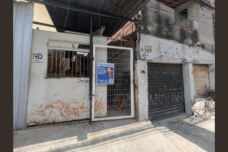 Casa para alugar com 40m², 1 quarto e sem vaga Casa para alugar com 40m², 1 quarto e sem vagaFachada