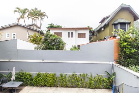 Casa de condomínio à venda com 300m², 4 quartos e 4 vagasVista da Suíte