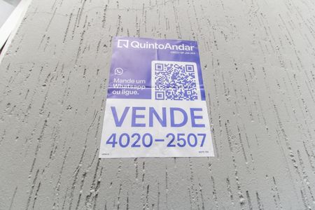 Casa de condomínio à venda com 300m², 4 quartos e 4 vagasVista da Rua