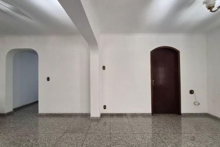 Casa à venda com 3 quartos, 256m² em Vila Gilda, Santo André