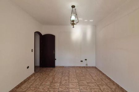 Casa à venda com 3 quartos, 256m² em Vila Gilda, Santo André