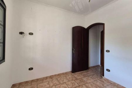 Casa à venda com 3 quartos, 256m² em Vila Gilda, Santo André