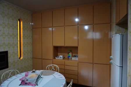 Casa para alugar com 1193m², 4 quartos e 4 vagasCozinha