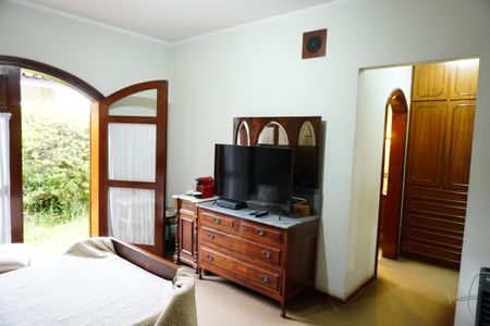 Casa para alugar com 1193m², 4 quartos e 4 vagasSuíte