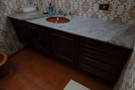 Casa para alugar com 1193m², 4 quartos e 4 vagasBanheiro da Suíte 2