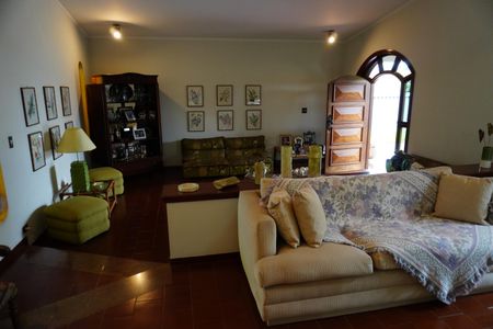 Casa para alugar com 1193m², 4 quartos e 4 vagasSala 1