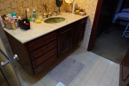 Casa para alugar com 1193m², 4 quartos e 4 vagasBanheiro da Suíte 1