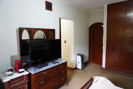 Casa para alugar com 1193m², 4 quartos e 4 vagasSuíte