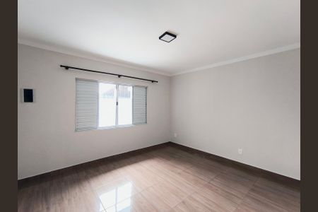 Quarto de casa para alugar com 1 quarto, 65m² em Vila Jundiainopolis, Jundiaí