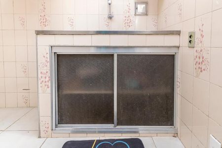 Casa à venda com 200m², 3 quartos e 1 vagaCozinha - Armários