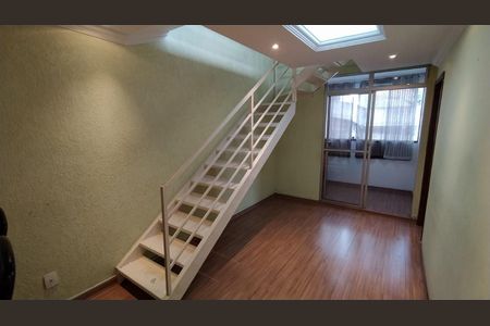 Apartamento para alugar com 120m², 3 quartos e 1 vaga