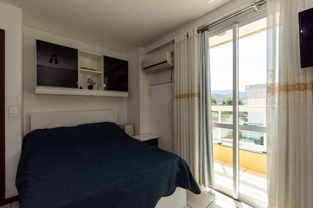 Apartamento à venda com 4 quartos, 160m² em Itaipu, Niterói