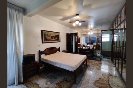 Apartamento à venda com 180m², 3 quartos e 3 vagasSuíte