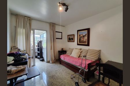 Apartamento à venda com 180m², 3 quartos e 3 vagasQuarto 2