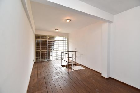 Quarto de kitnet/studio para alugar com 1 quarto, 50m² em Mercês, Curitiba