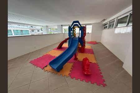 Apartamento para alugar com 117m², 3 quartos e 2 vagasÁrea comum - Playground