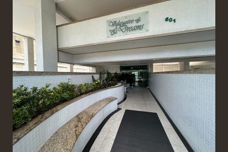 Apartamento para alugar com 117m², 3 quartos e 2 vagasFachada