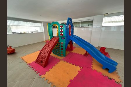 Apartamento para alugar com 117m², 3 quartos e 2 vagasÁrea comum - Playground