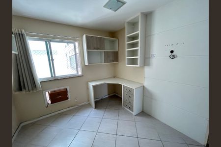 Apartamento para alugar com 117m², 3 quartos e 2 vagasQuarto 2