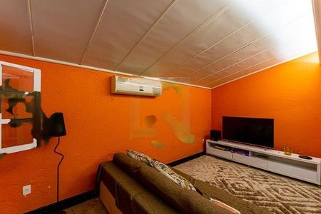 Casa à venda com 5 quartos, 228m² em Vila Progresso, Niterói