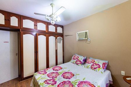 Casa à venda com 5 quartos, 228m² em Vila Progresso, Niterói