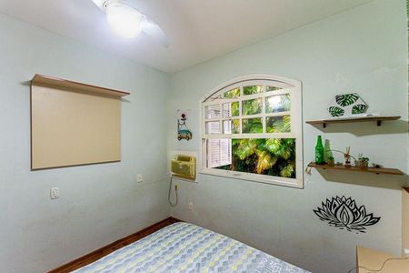 Casa à venda com 5 quartos, 228m² em Vila Progresso, Niterói