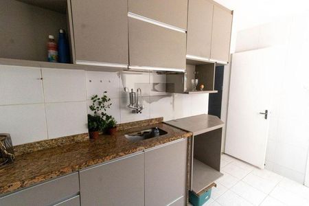 Apartamento à venda com 70m², 2 quartos e sem vaga