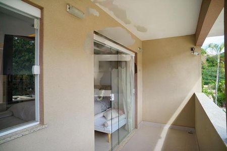 Casa à venda com 585m², 4 quartos e 3 vagas