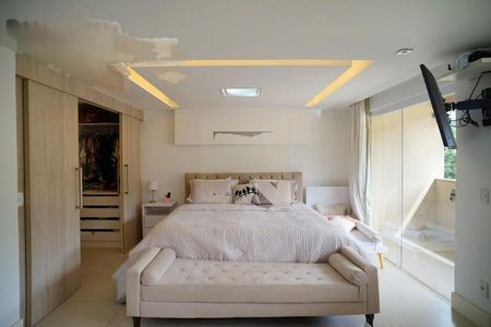 Casa à venda com 585m², 4 quartos e 3 vagas