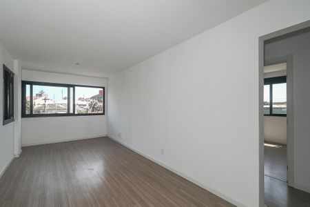 Sala de apartamento para alugar com 3 quartos, 76m² em Jardim Itu, Porto Alegre