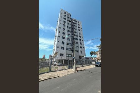 Apartamento para alugar com 76m², 3 quartos e 1 vagaFachada