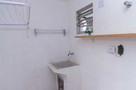 Apartamento para alugar com 56m², 2 quartos e 1 vagaÁrea de Serviço