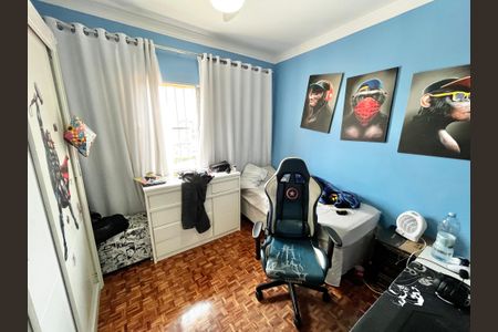 Casa à venda com 222m², 6 quartos e 2 vagasQuarto 1