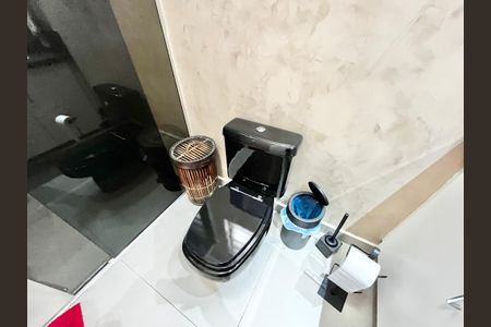 Casa à venda com 222m², 6 quartos e 2 vagasBanheiro