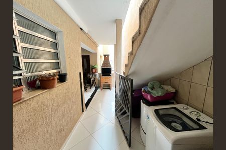 Casa à venda com 222m², 6 quartos e 2 vagasÁrea de Serviço/Goumet