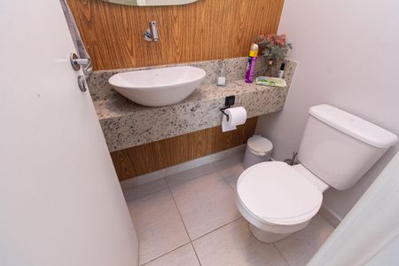 Apartamento à venda com 130m², 4 quartos e 2 vagasLavabo