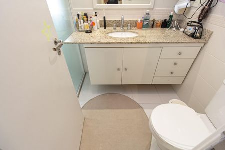 Apartamento à venda com 130m², 4 quartos e 2 vagasBanheiro da Suíte