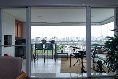 Varanda de apartamento à venda com 4 quartos, 130m² em Jardim da Gloria, São Paulo